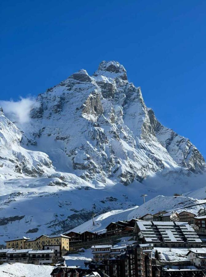 Giomein Sporting Red House Breuil-Cervinia Exteriér fotografie